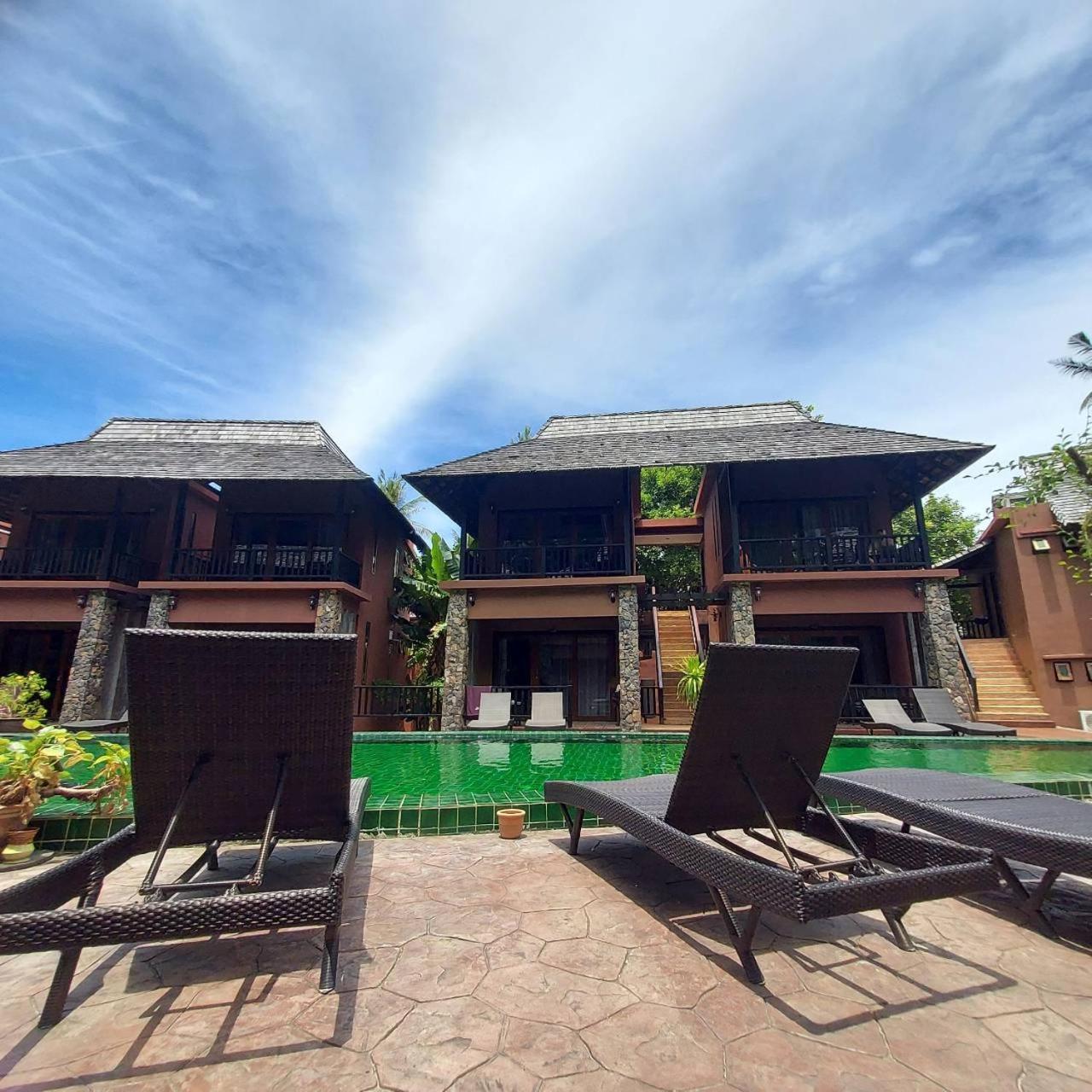 Koh Tao Beach Club Hotel Exterior photo