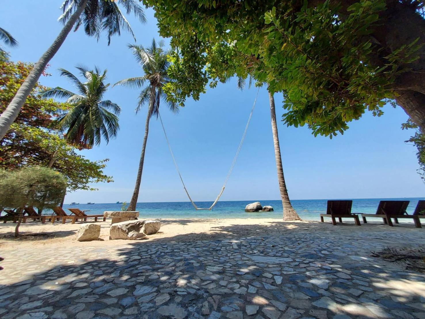 Koh Tao Beach Club Hotel Exterior photo