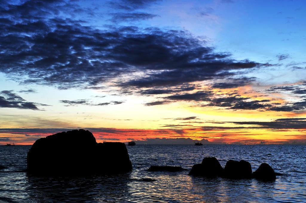 Koh Tao Beach Club Hotel Exterior photo